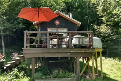 Image de Cozy Unique Tiny Cabin with Beautiful Views in Livingston Manor, New York