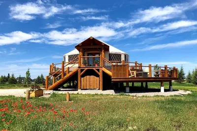 Image de Luxury Flathead Lake Yurt Ideal for a Great Getaway in Montana