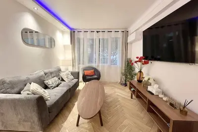 Image de Superbe appartement 3 chambres climatisé CroisetteAppartement Cannes Croisette