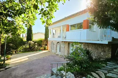 Image de Esprit Provence Grande Villa Piscine Jardin & Mer