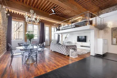 Image de La Suite Mercière - Loft de luxe en plein centre