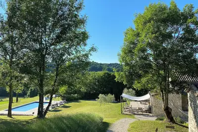 Image de Maison avec vue et piscine, 9 personnes, à Montcuq en Quercy Blanc
