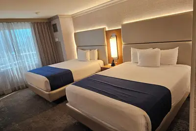 Image de Unit with 2 queen beds at Strat Casino in delightful Las Vegas