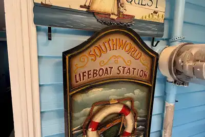 Image de Elgin cottages are on prime location for the beach, trails, parks & restaurants.