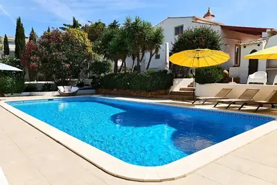 Image de Vacation home in the Algarve for 8 people with pool Welcome to our Quinta