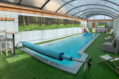 Image de Chalet Grand gite 21 pers ( jusqu’à 43 Pers)Spa Piscine Intérieur Panorama