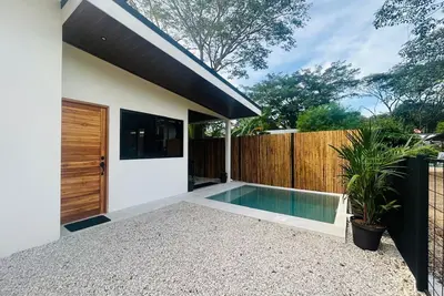 Image de Charmante maison dans la nature avec piscine privé et près de plusieurs plages