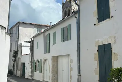 Villa authentique au cœur de la Couarde sur mer