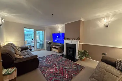 Image de Coastal Retreat: For 6, private parking + Ev Port