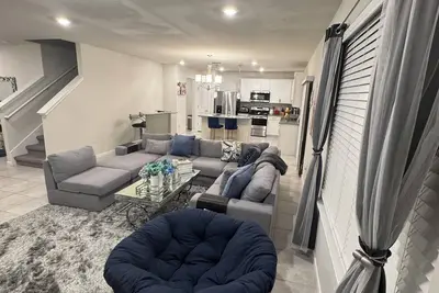 Modern 3br Home w/ Open Floor Plan, Huge Yard & Security System – Move-In Ready