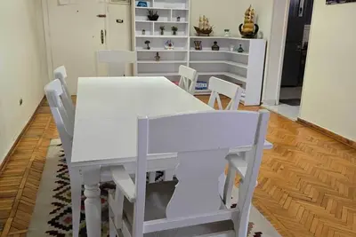 Image de 2-bedroom apartment in marvelous Heliopolis with Ac, Wifi and all needs.