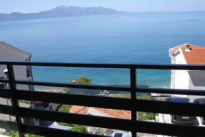 Image de Garçonnière avec le balcon et la vue sur le mer Gradac, Makarska (As-15585-a)