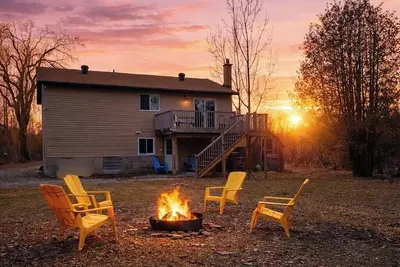Grotto Basecamp Lodge 10+ Guests Accessibility Mobility Friendly Space Tobermory