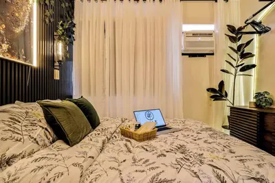 Image de Studio confortable sur le thème de la forêt près du parc informatique de Cebu