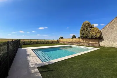 Image de Grand gîte avec Piscine chauffée & Sauna proche Loire & Chambord. Idéal groupe!