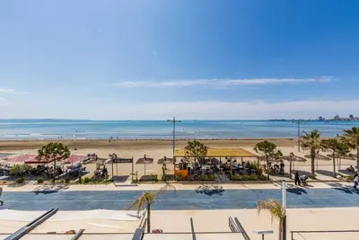 Image de Sea View Apartment | Durrës Waterfront by PikHost