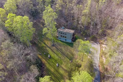 Image de Creekside Mountain Home Near Hungry Mother | King Suite
