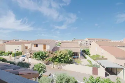 Image de Spacieux T2, clim, parking, proche plage - 4 pers.