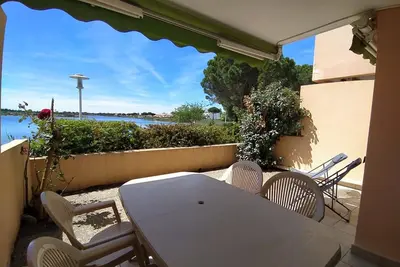 Image de Appartement rdj avec piscine, parking, vue lac - 4 pers.