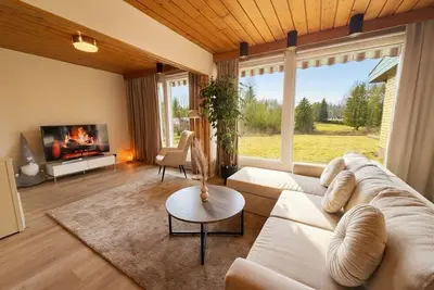 Image de Relaxing Riverside House with Sauna & Fireplace