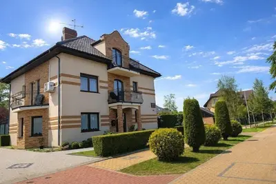 Image de Appartement avec piscine et jacuzzi, Międzywodzie.