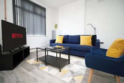 Image de Modern 3-Bed Home | Sleeps 7 | Central Location