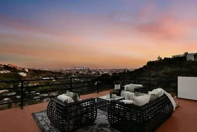 Image de Hollywood Hills View Villa • Near Sunset Blvd ·Rooftop