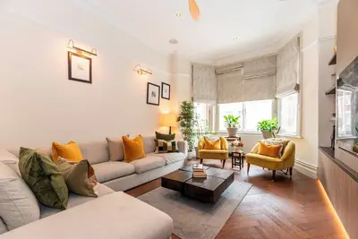 Image de Luxury 3br Garden Home, 2 min Tube, Central Access - Pass the Keys