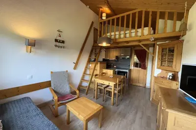 Image de À 300m des pistes de ski, 1er étage, parking, télévision, casier à ski, 32m², Les Saisies