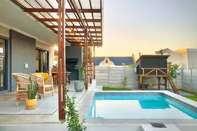 Image de Cape Winelands Mountain View Getaway