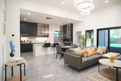 Image de Modern 4br Home Near Dal Airport & Top Attractions