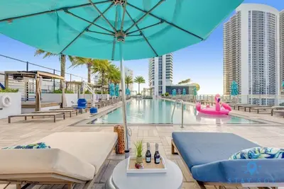Image de 222 Enjoy 360° Views+ Near Beach+ Pool