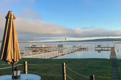 Image de Warm and inviting cottage with panoramic views of Chautauqua Lake