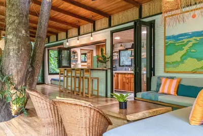 Image de Luxury home, in private nature sanctuary, steps to the stunning Cocles Beach!