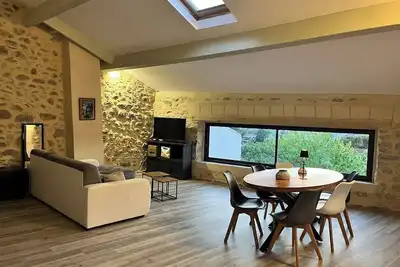 Image de Le Grenier de Papy Louis • 96 m² • Terrasse • Centre de Vallon Pont D'Arc