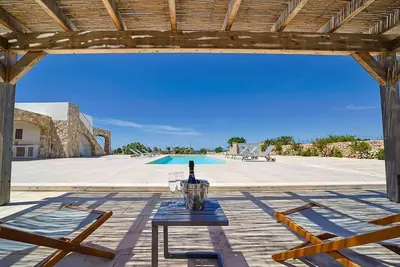 Villa Caleddha By Salum
