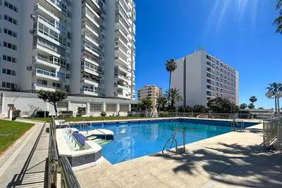 Image de Magnifique appartement à Benalmádena avec piscine