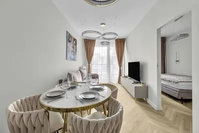 Image de Chmielna Luxury Palace View Apartment