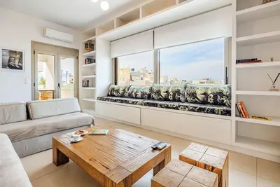 Image de Minimal Artistic Loft with swimming pool & parking