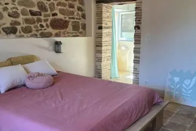 Image de Maison à la campagne agréable en toutes saisons, dans le triangle d'or tarnais.