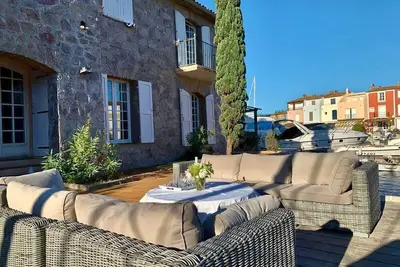 Image de Très grande maison à Port Grimaud avec amarrage de 14m