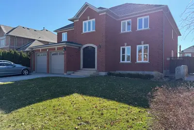 Image de Superb in the Suburbs