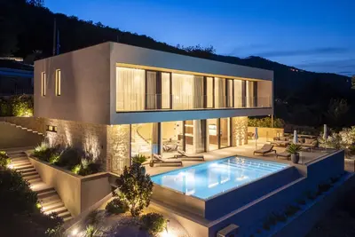 Image de Luxury Villa Ella near Opatija for 6 persons with private 36 m2 heated pool & beautiful sea view