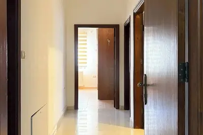 Image de 3-bedroom apartment in buteful Amman with Ac for your stay
