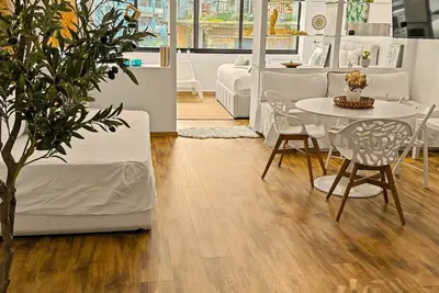 Image de Estia Premium Apartments - 80 Squaremeter Cozy Loft City Center