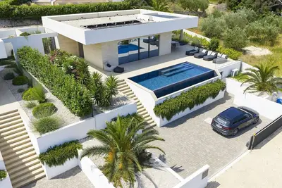 Image de Villa D10 with private pool 1 km from sea