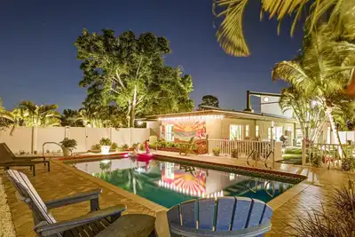Image de First Level | Sleeps 12 |Putt Putt | 4 Bd 2 Ba
