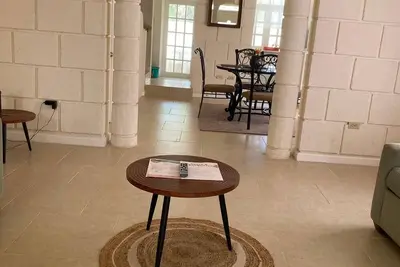 Image de 2-bedroom townhome in tranquil Belair with cool Atlantic breeze