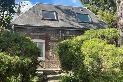 Image de Charmante petite maison avec sa terrasse privative en centre-ville.