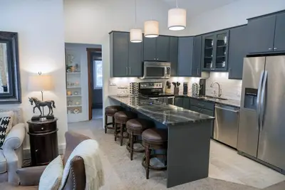 Image de Downtown Aspen 3 bedroom, 2 bath, ski-in ski-out